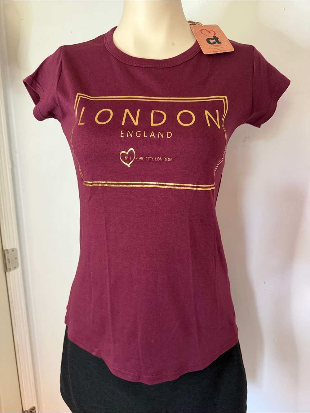 Women's Short Sleeve Graphic Tee in Burgundy with Gold Print